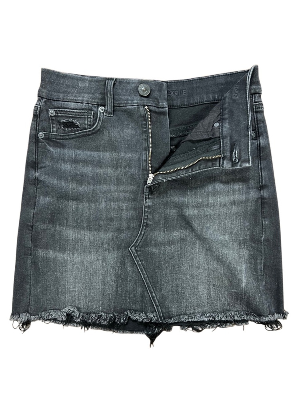 American Eagle Curvy High Rise Black Denim Raw Hem Mini Skirt Size 6 - Picture 3 of 7